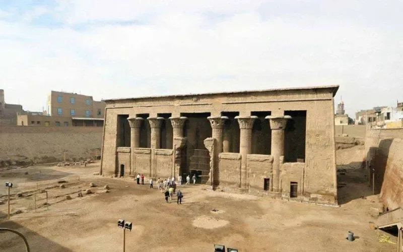 Egypt For Travel private Esna Temple tour from Luxor — 55km south, 1 hour drive